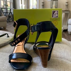 Ted Baker London sandals